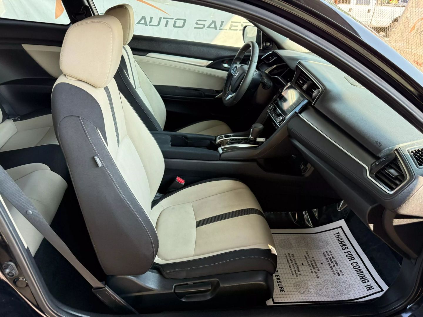 2017 Honda Civic - Image 20