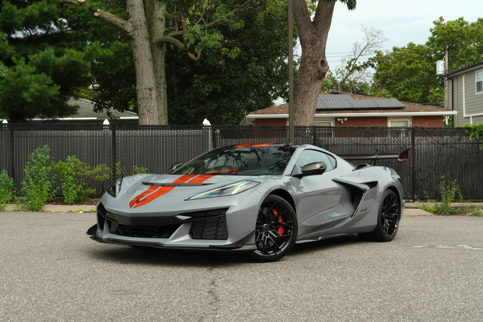 2025 Chevrolet Corvette - Image 4