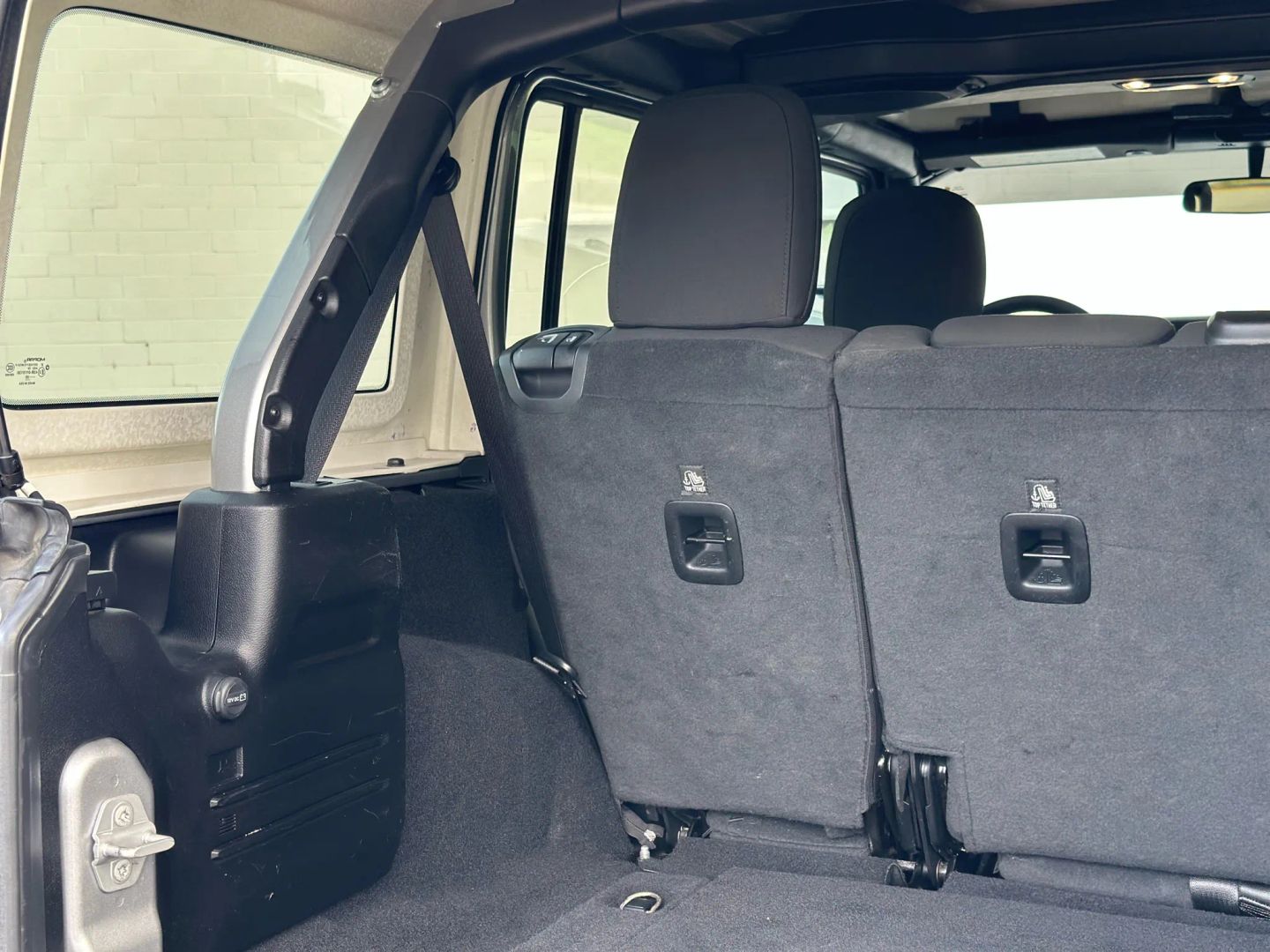 2020 JEEP WRANGLER UNLIMITED SUV 4-CYL, TURBO, 2.0 LITER SPORT S SPORT UTILITY 4D