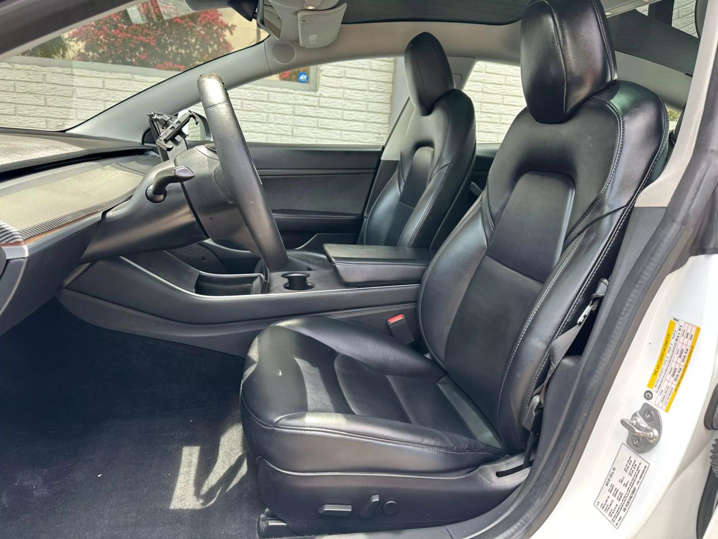 2020 Tesla Model 3 - Image 14