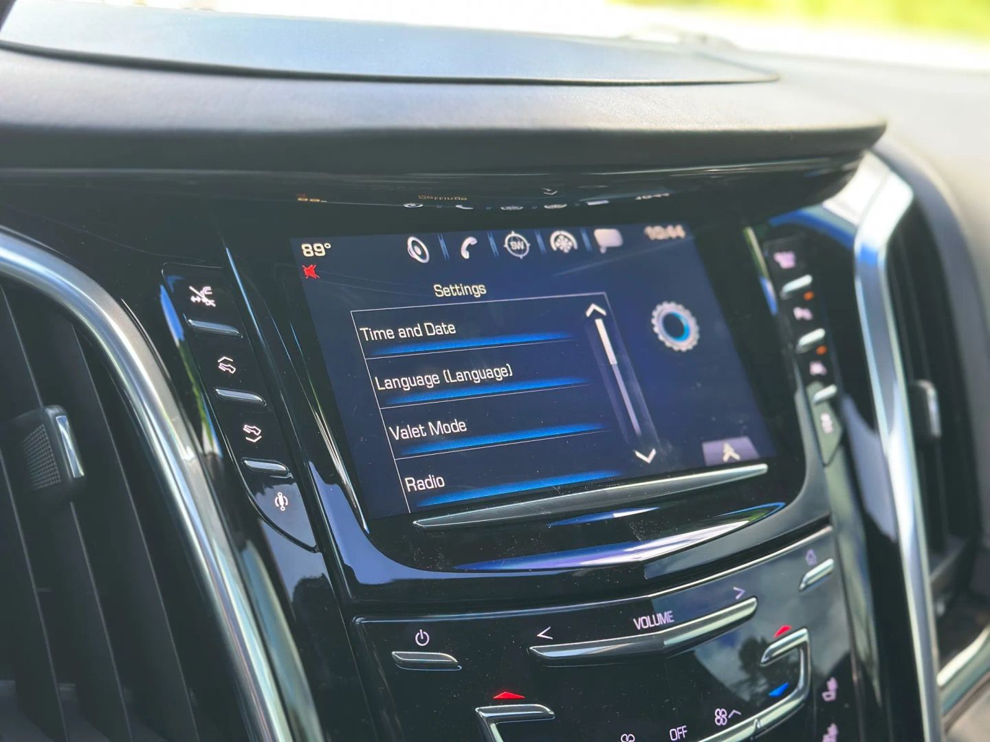 2016 CADILLAC ESCALADE SUV V8, 6.2 LITER PLATINUM SPORT UTILITY 4D