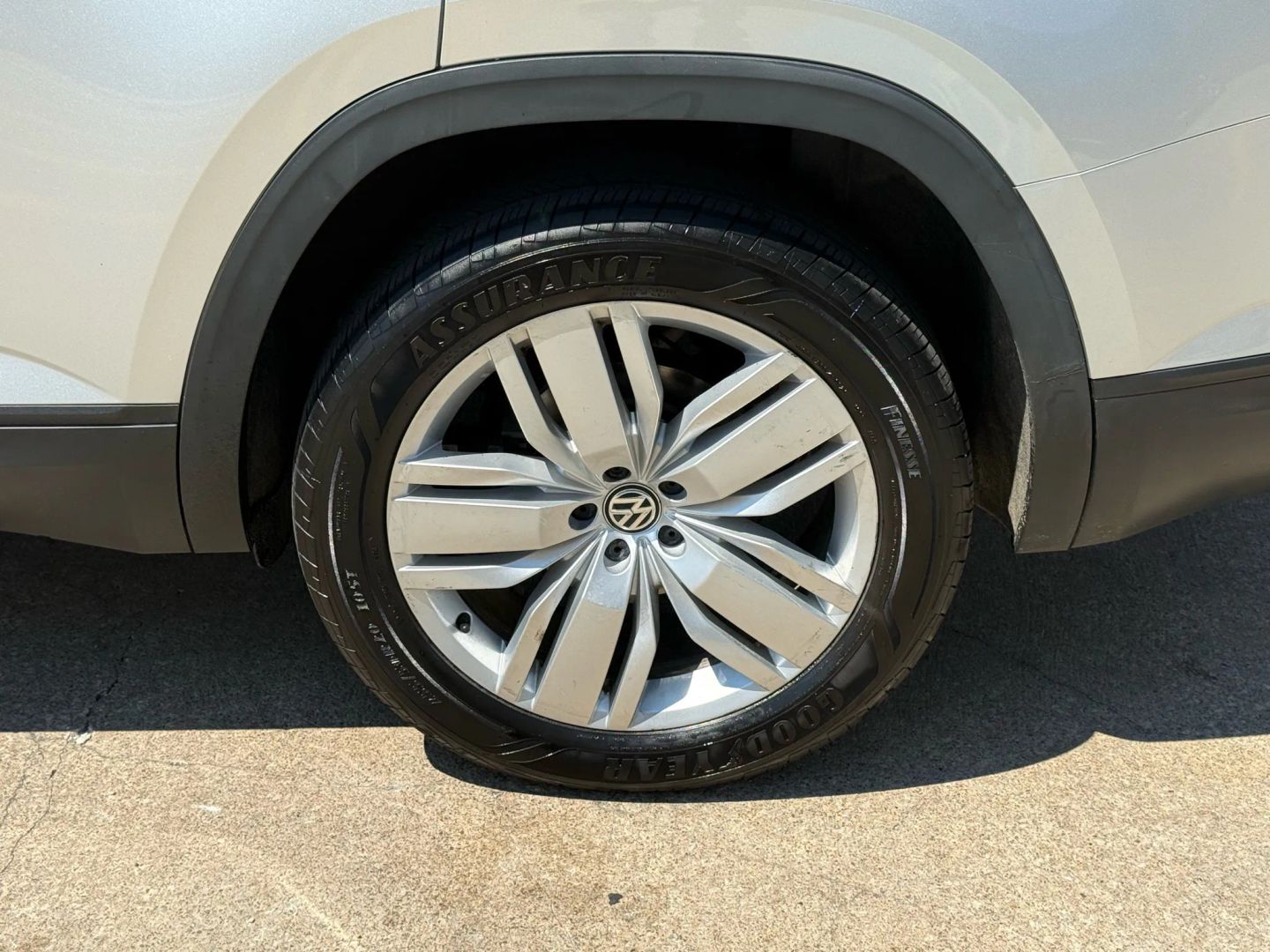 2019 Volkswagen Atlas - Image 55