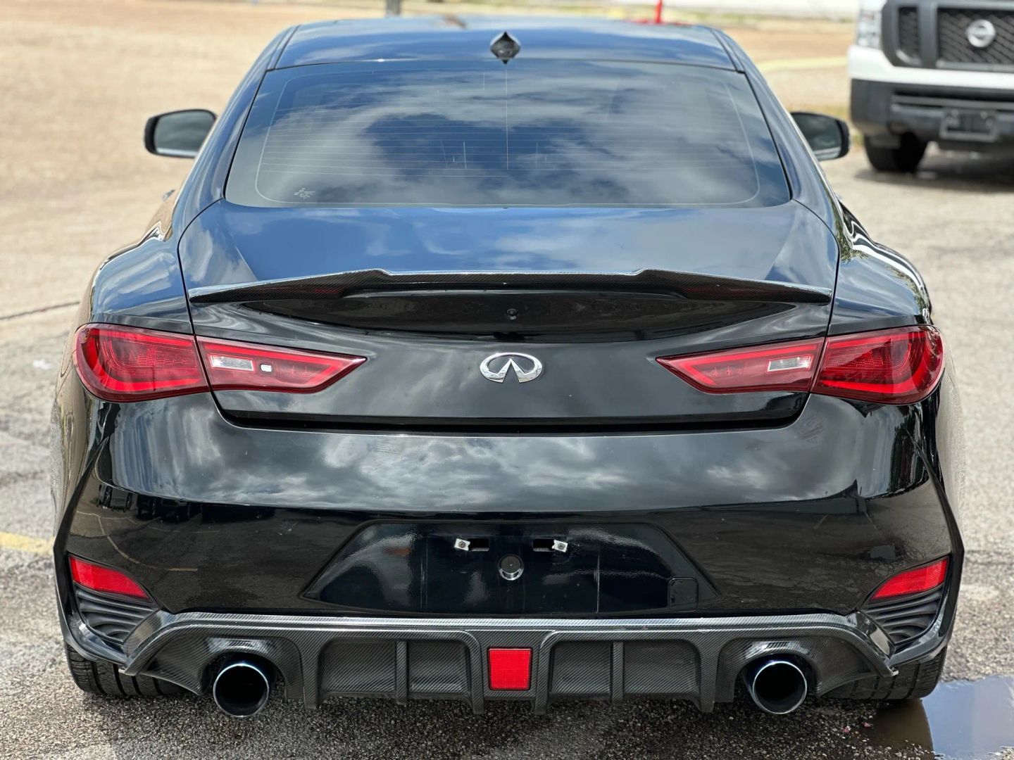 2019 Infiniti Q60 - Image 5