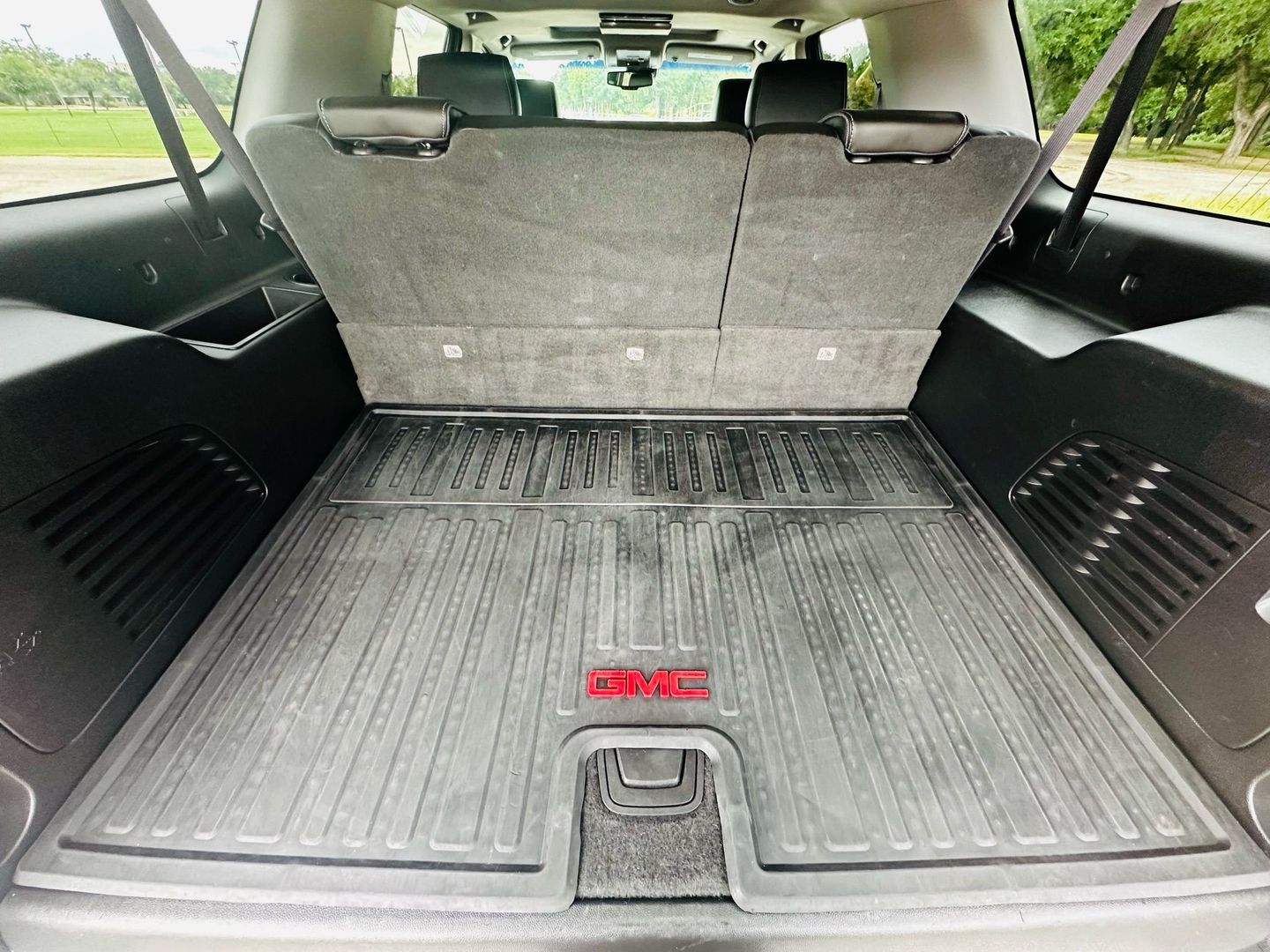2017 Gmc Yukon Xl - Image 10
