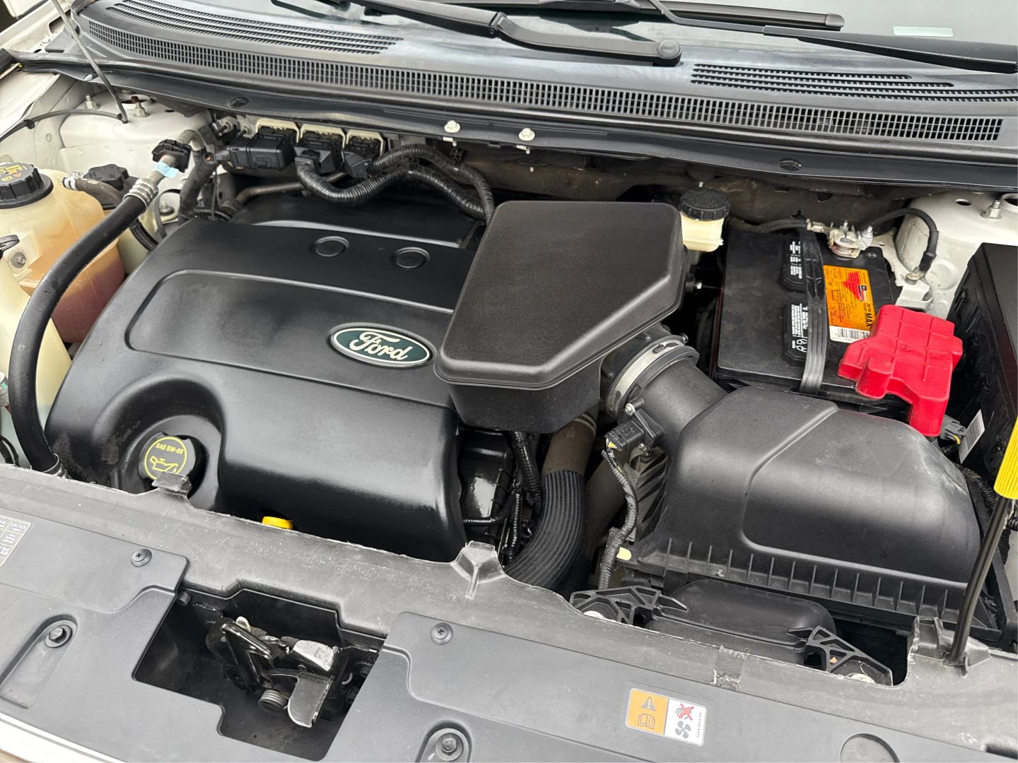 2014 Ford Edge - Image 9