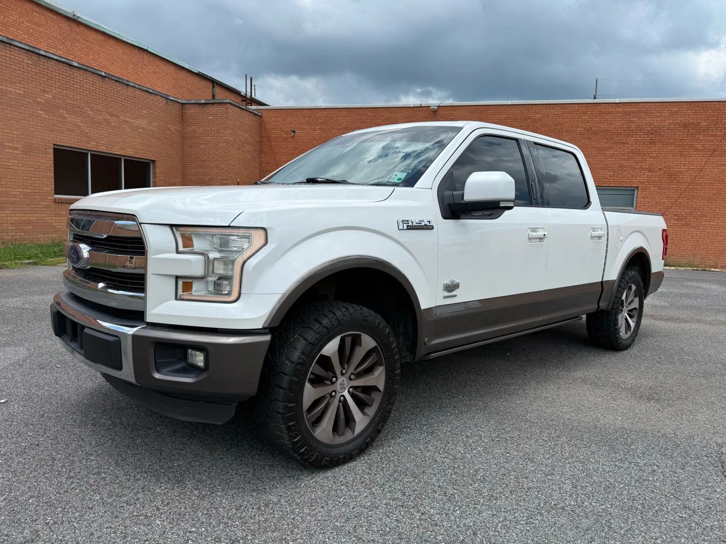 2015 Ford F150 Supercrew Cab - Image 3