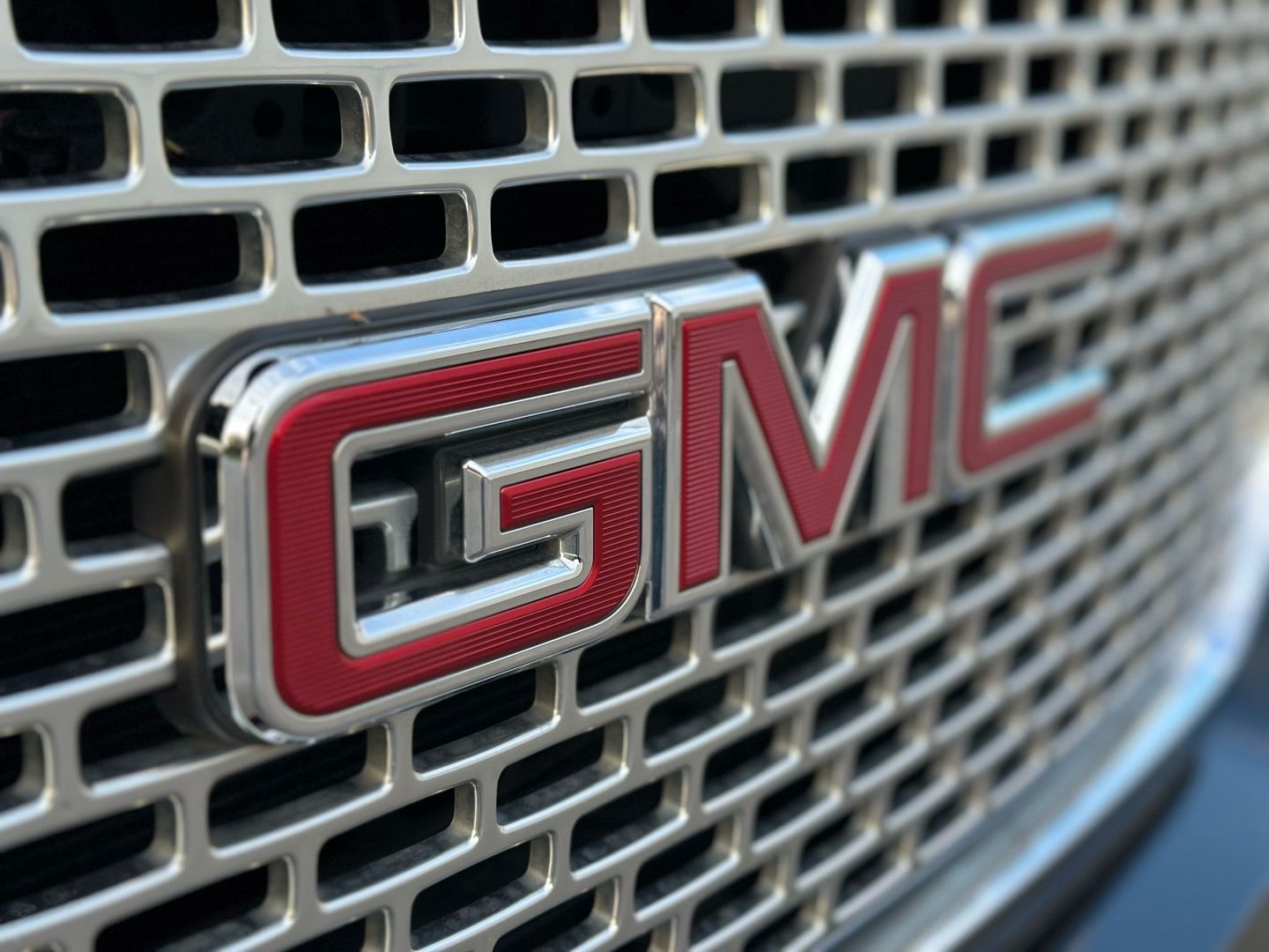 2015 GMC YUKON XL SUV V8, ECOTEC3, FF, 6.2L DENALI SPORT UTILITY 4D