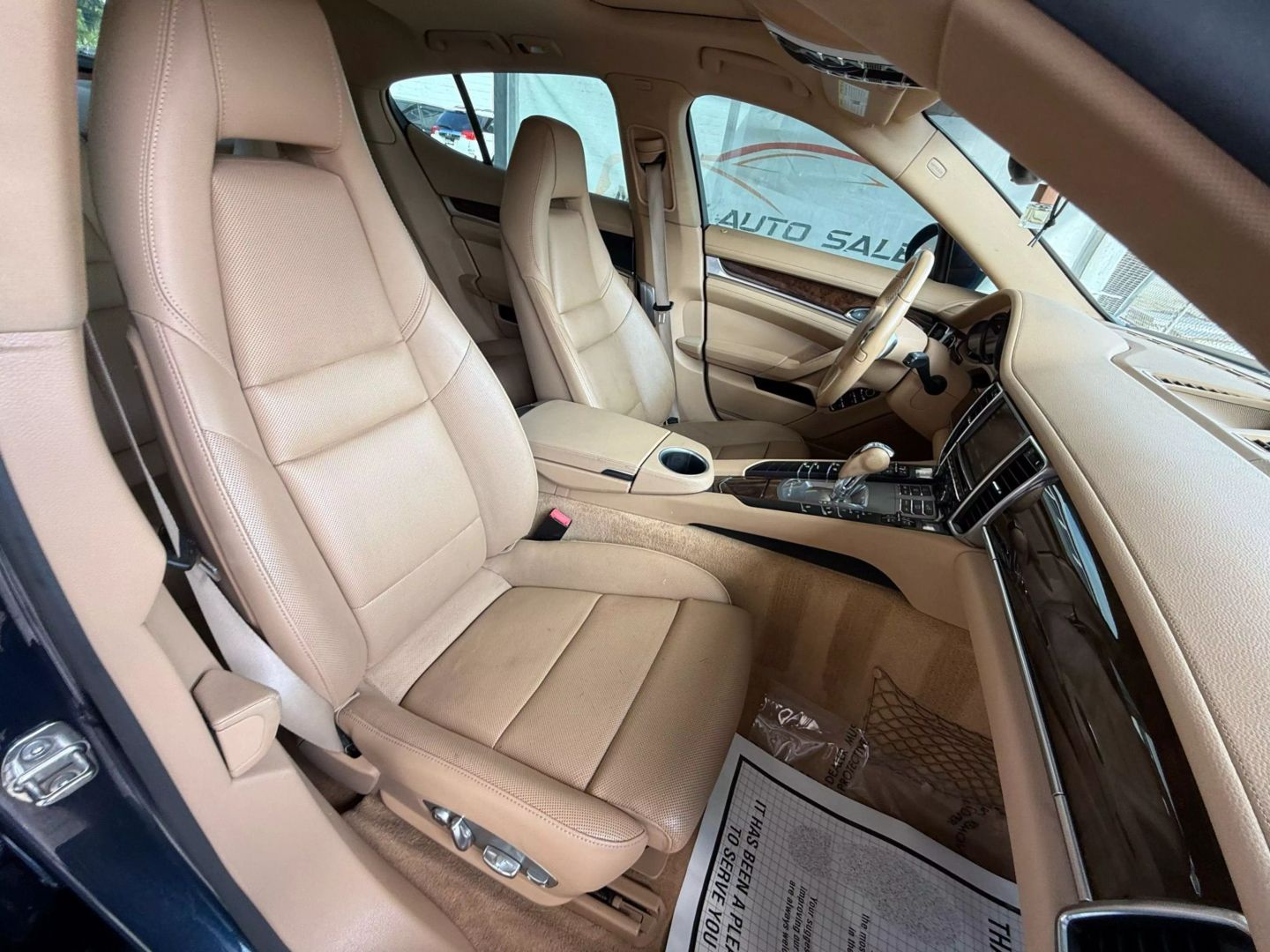 2015 Porsche Panamera - Image 26