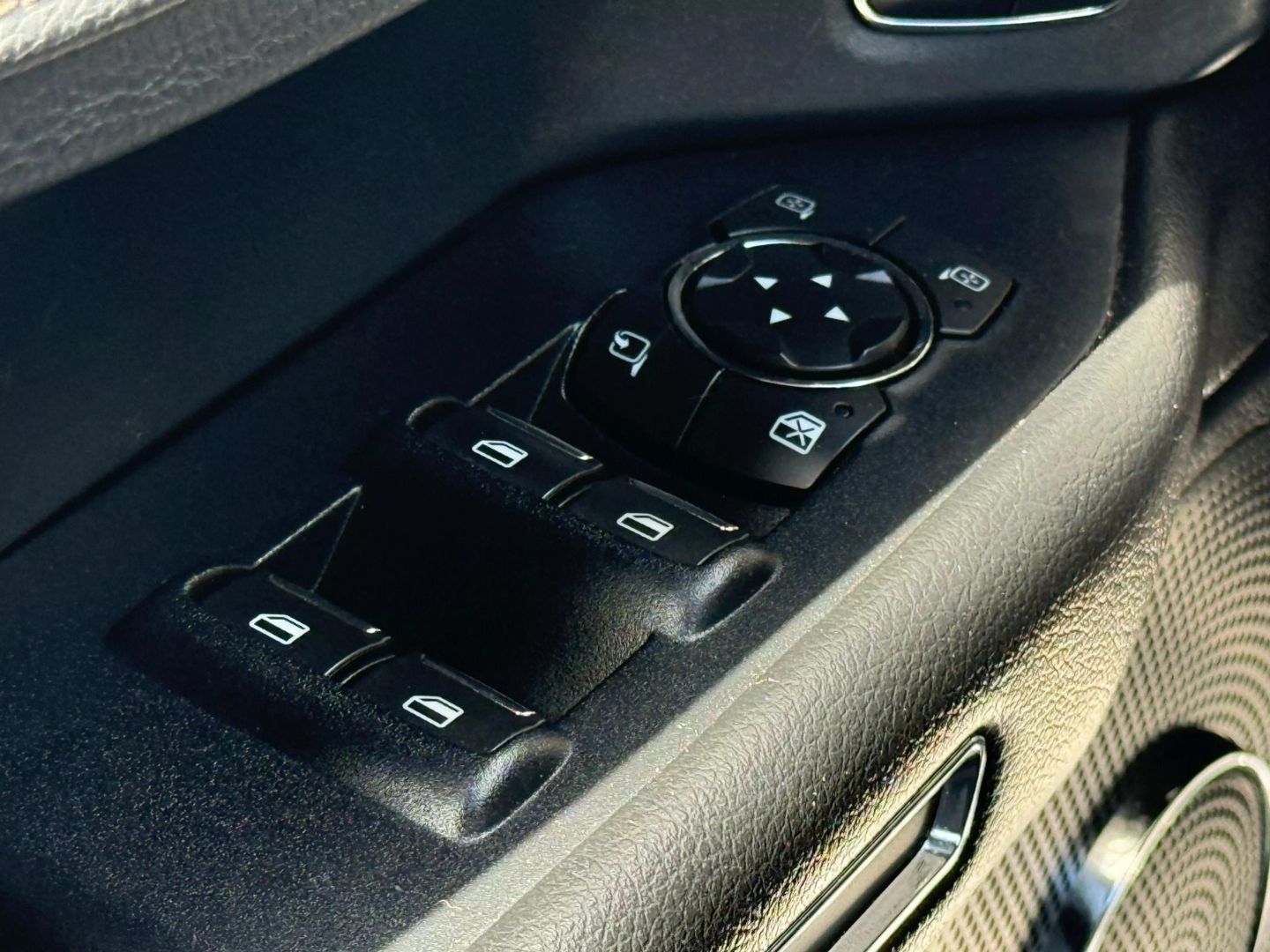 2018 Ford Expedition - Image 49