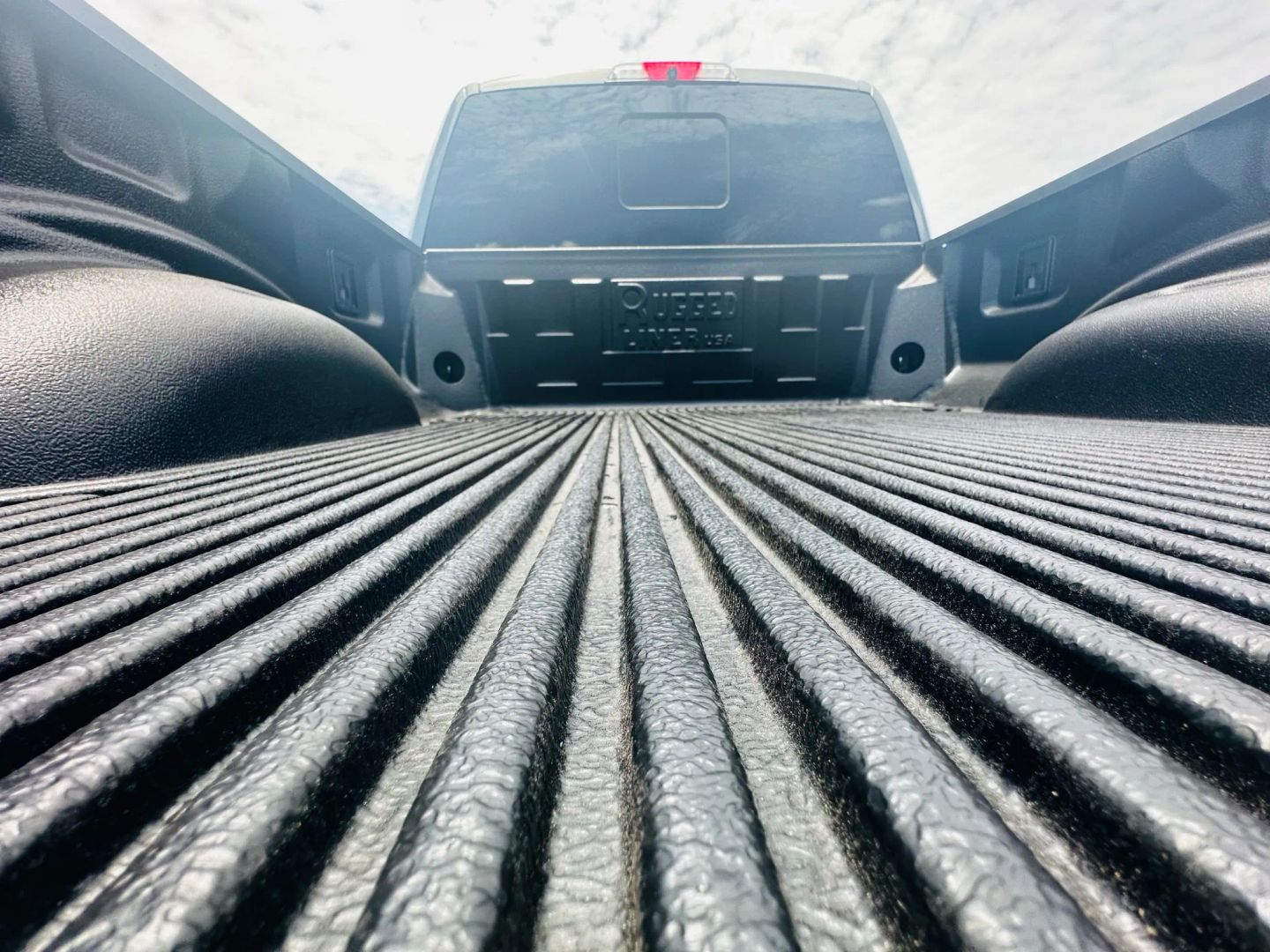 2017 Ford F250 Super Duty Crew Cab - Image 12