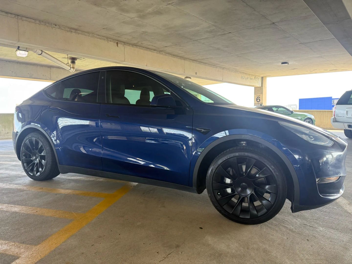 2021 Tesla Model Y - Image 8