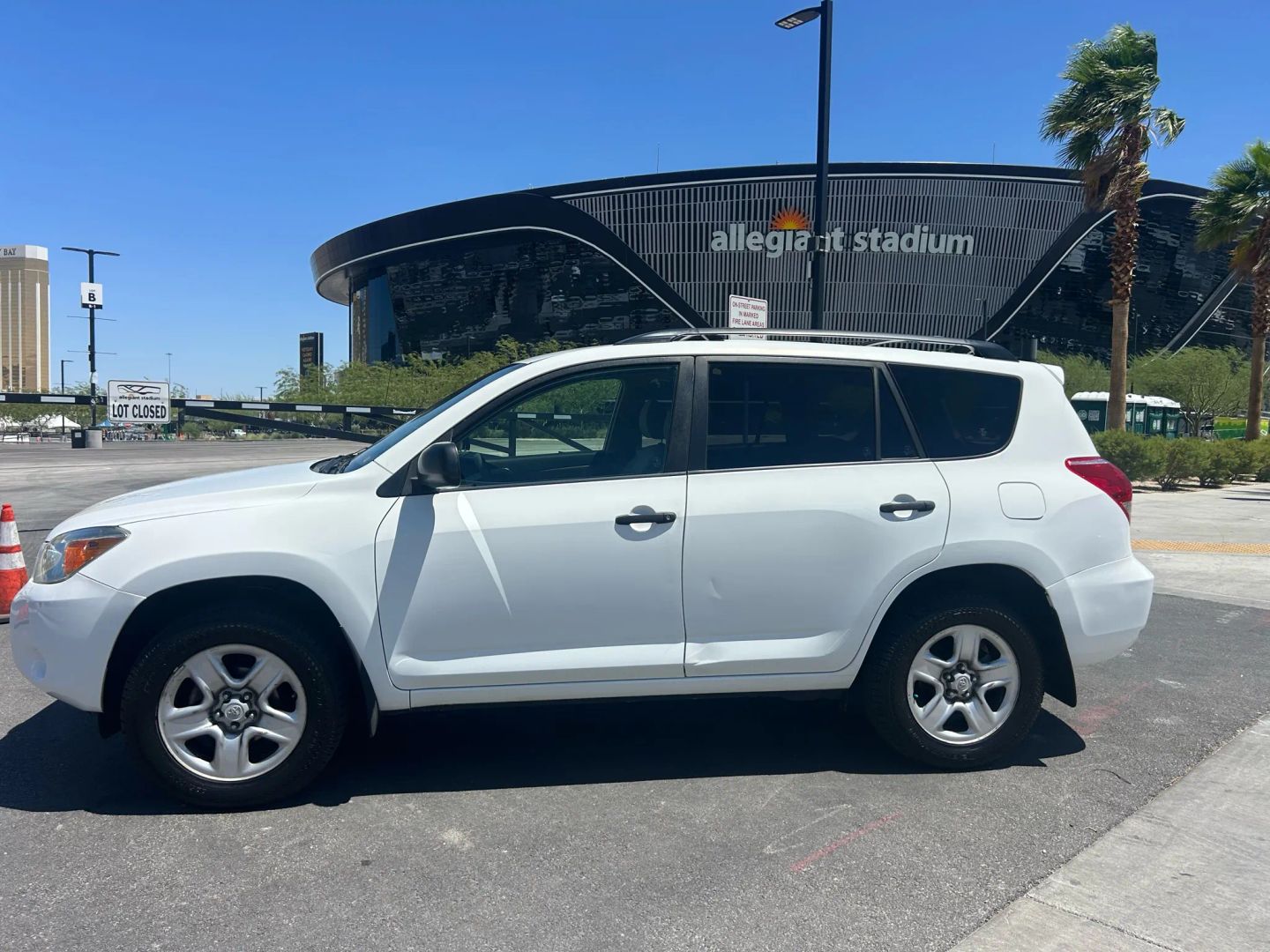 2006 Toyota RAV4 Base