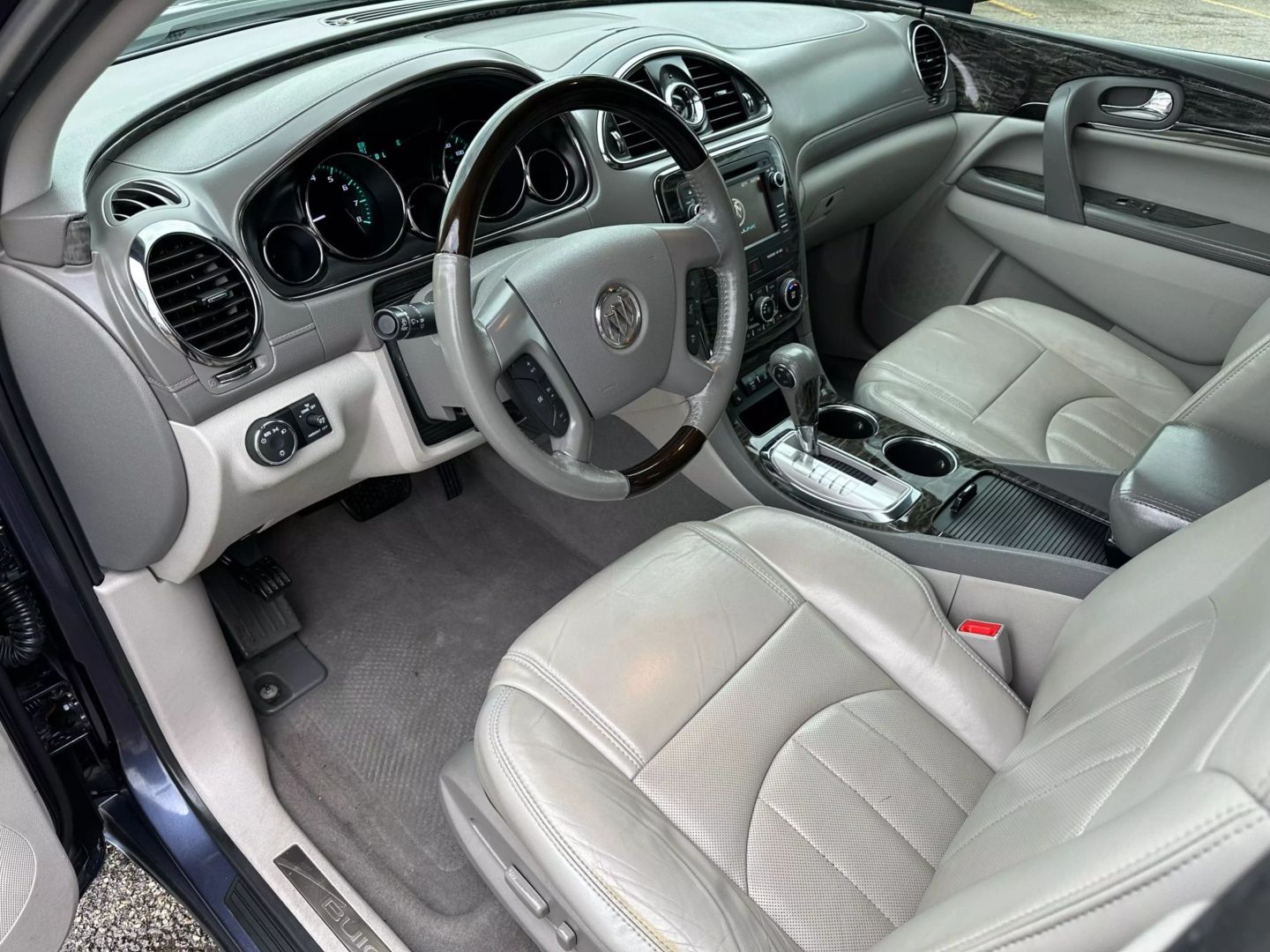 2014 Buick Enclave - Image 13