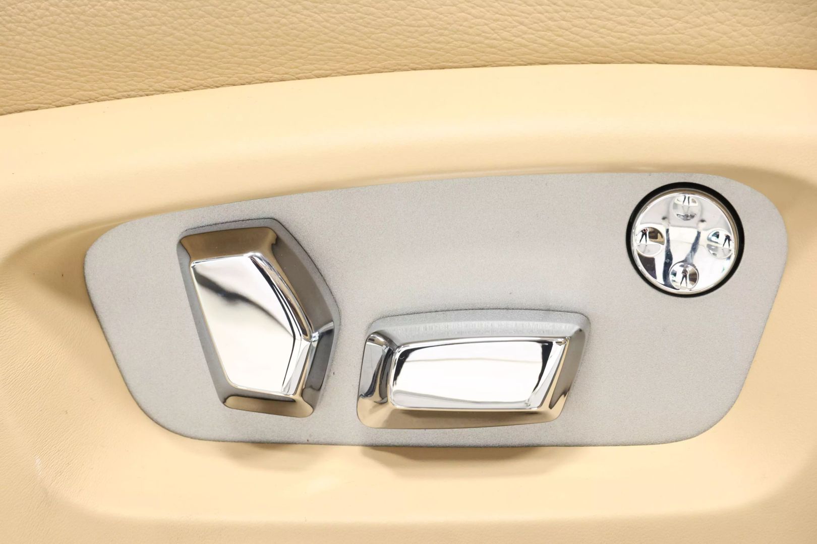 2013 Rolls-royce Ghost - Image 93