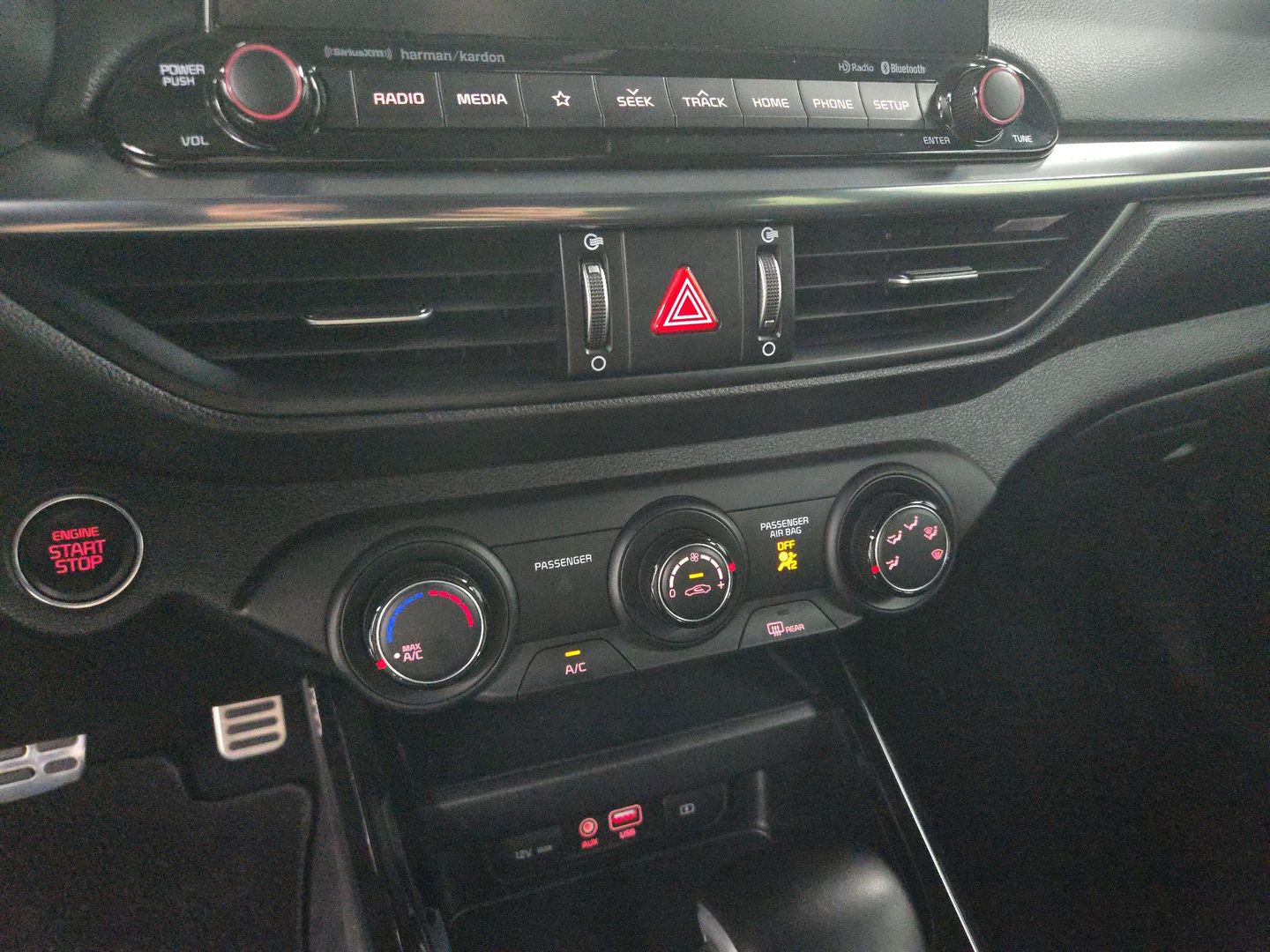 2021 Kia Forte - Image 27