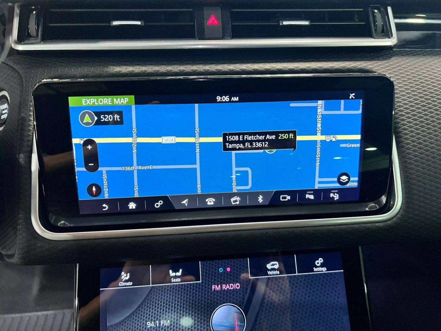 2019 Land Rover Range Rover Velar R-dynamic Se Sport Utility 4d - Image 34