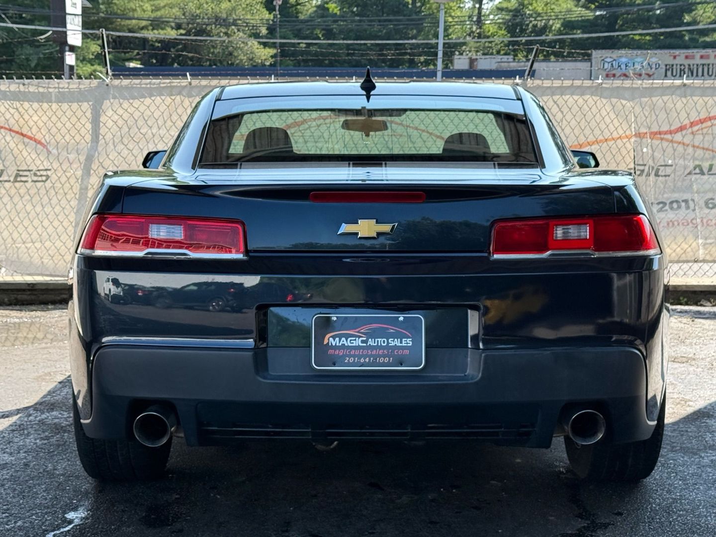 2014 Chevrolet Camaro - Image 10