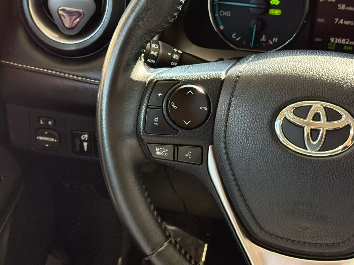 2018 Toyota Rav4 Hybrid - Image 33