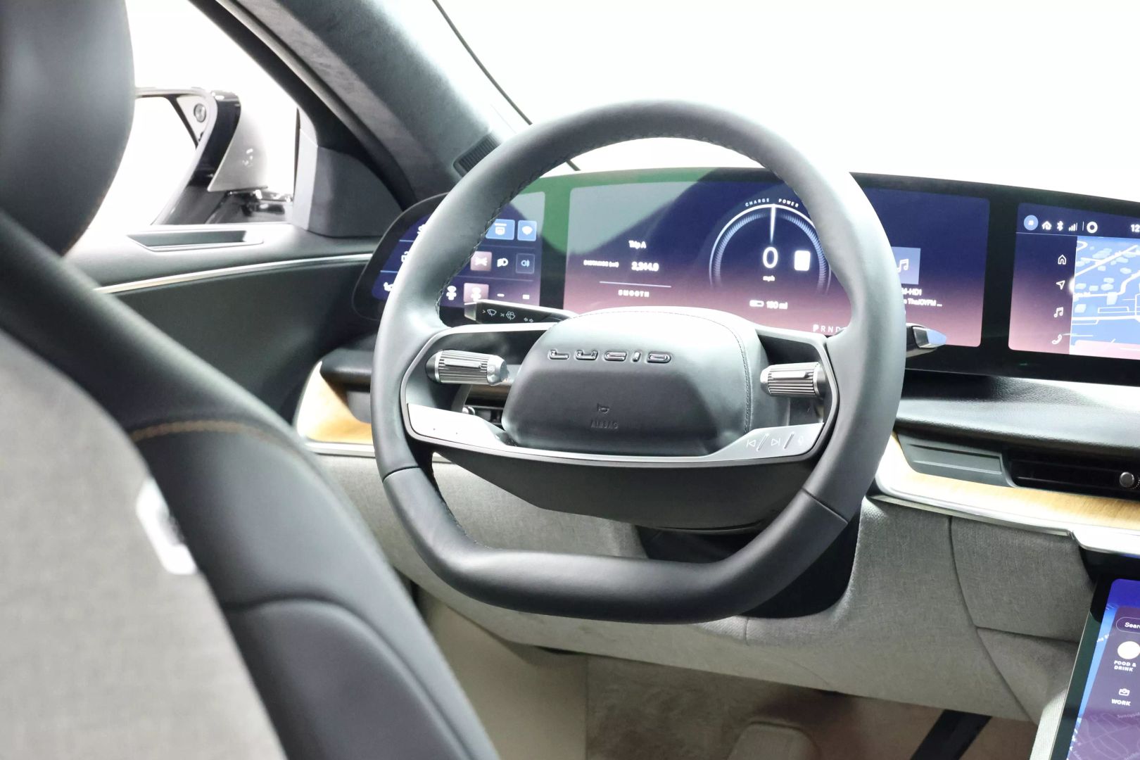 2025 Lucid Air - Image 89