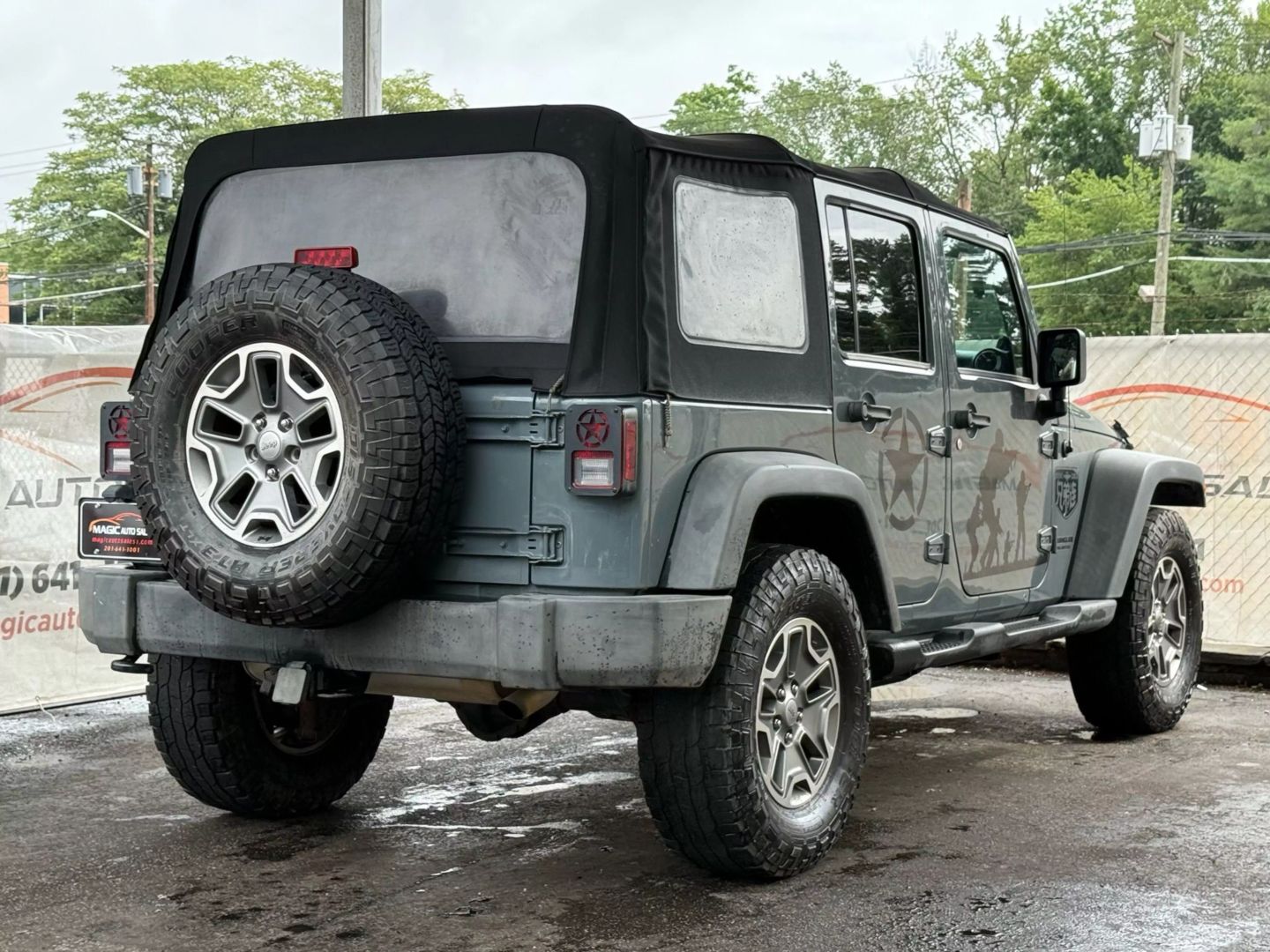 2014 Jeep Wrangler - Image 9