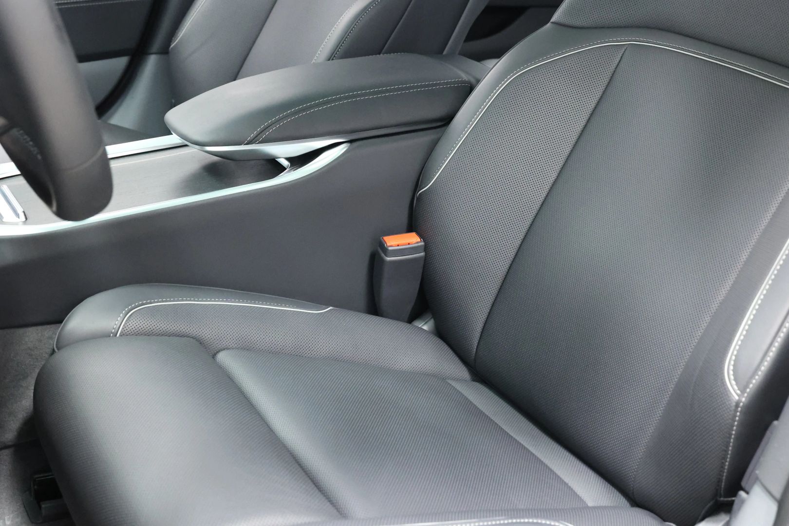 2023 Lucid Air - Image 17