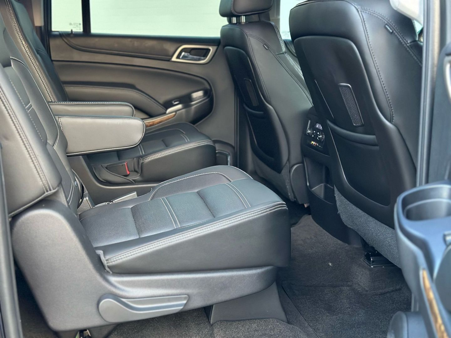 2015 GMC YUKON XL SUV V8, ECOTEC3, FF, 6.2L DENALI SPORT UTILITY 4D
