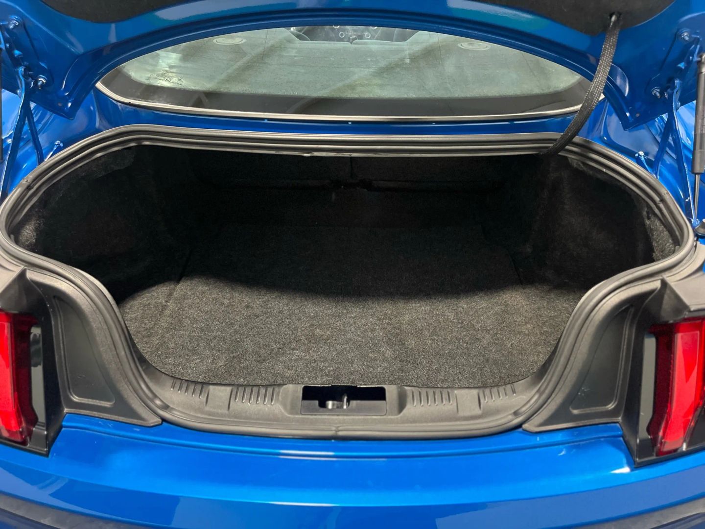 2021 Ford Mustang Gt Coupe 2d - Image 24