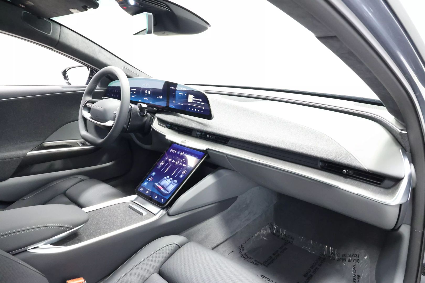 2025 Lucid Air - Image 91