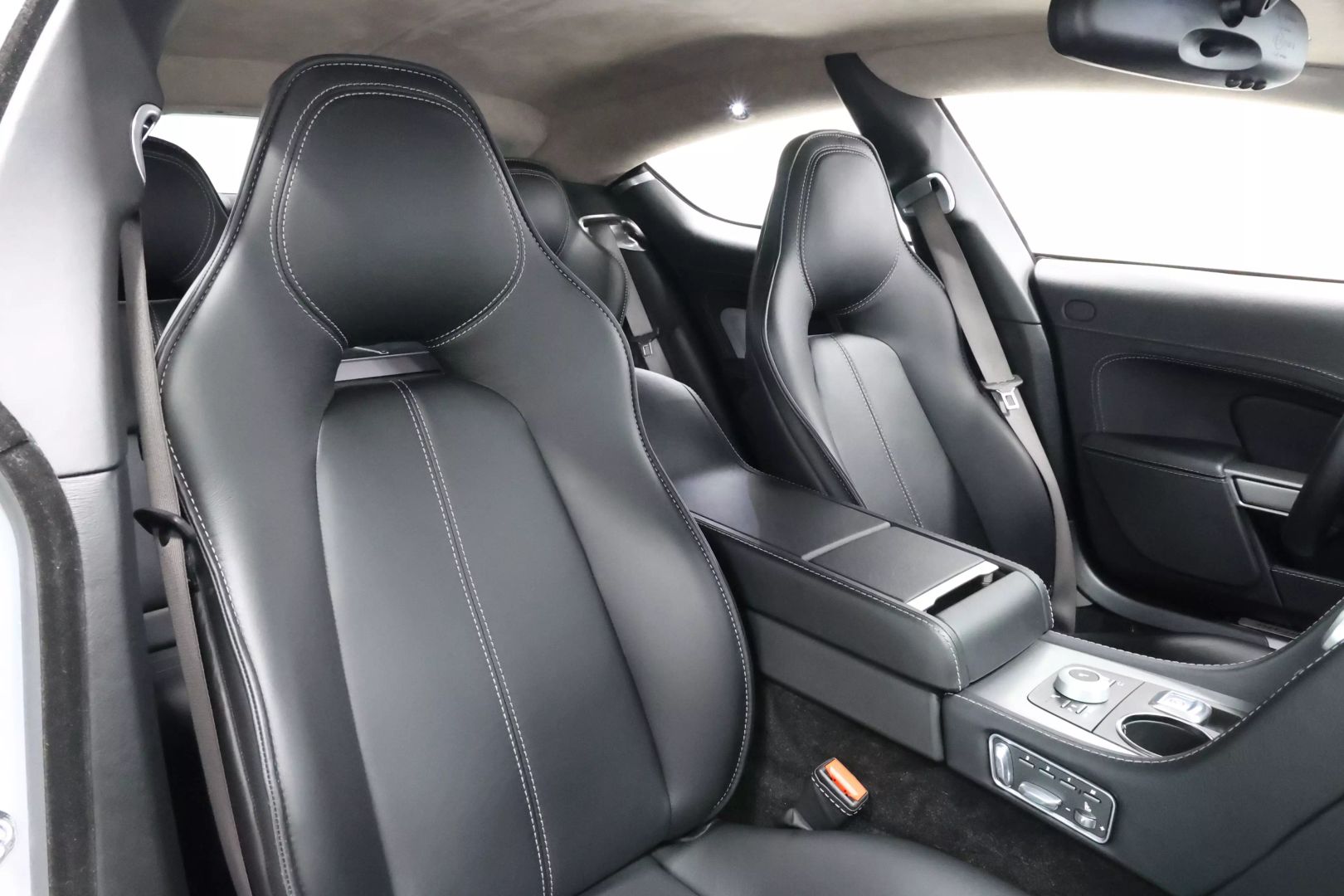 2011 Aston Martin Rapide - Image 91