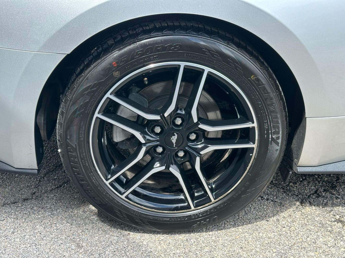 2019 Ford Mustang - Image 46