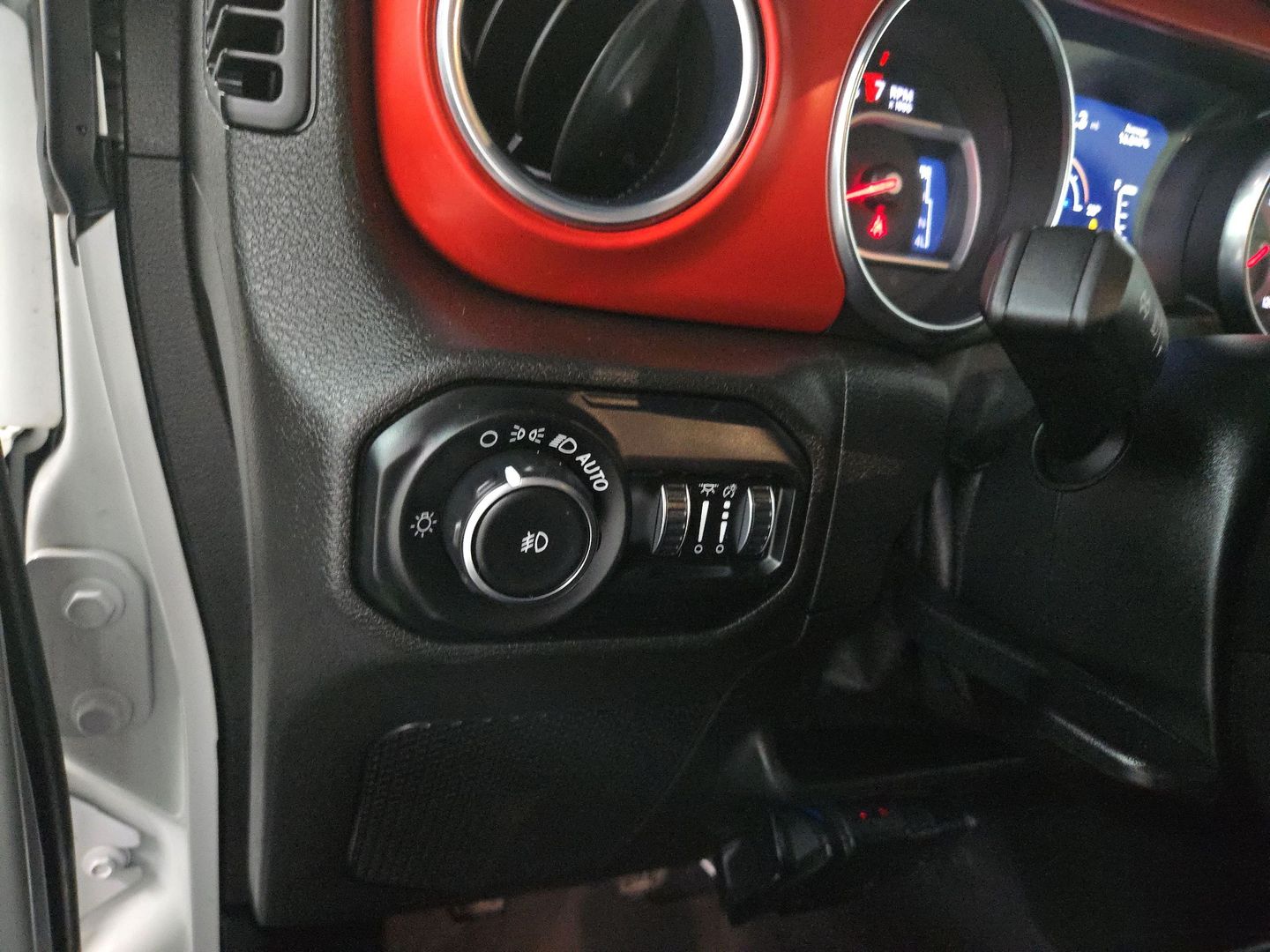2019 Jeep Wrangler Unlimited - Image 18