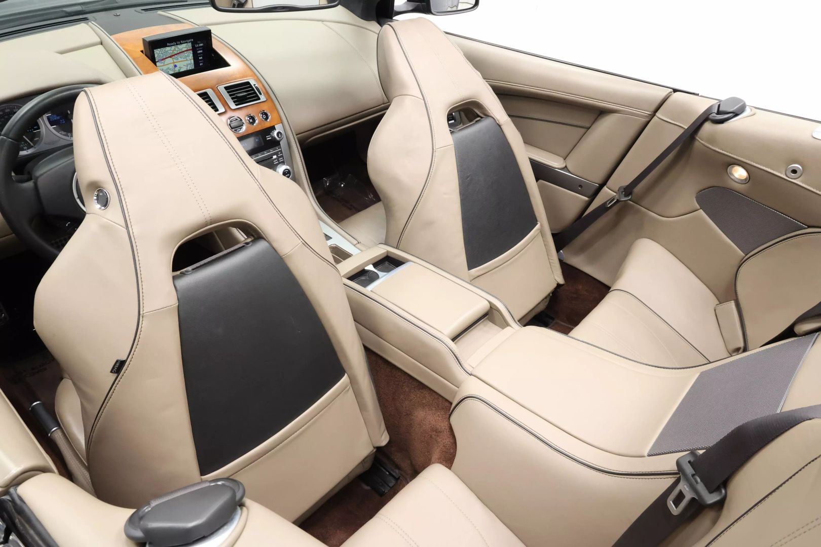 2015 Aston Martin Db9 - Image 53