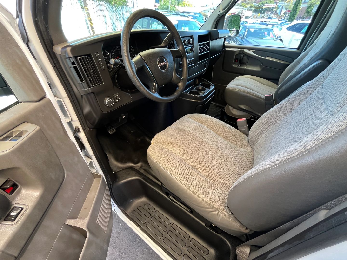 2014 Gmc Savana 2500 Cargo  Vin: 1gtw7fcg4e1104185 Stock Id: 104185 - Image 10