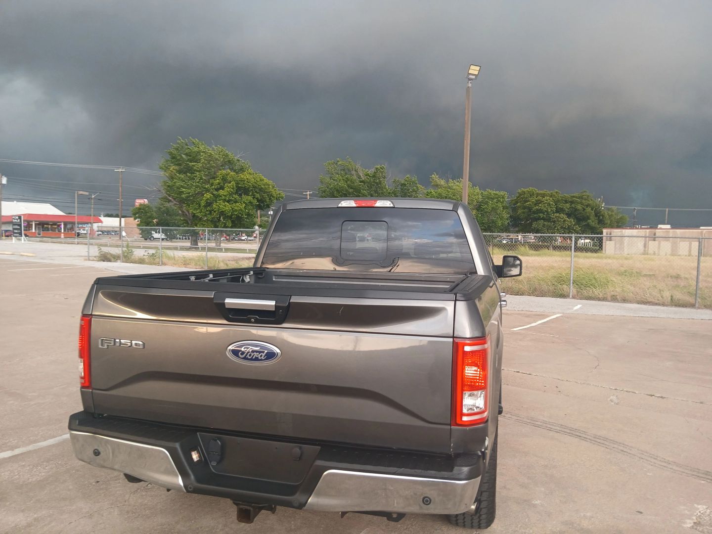 2016 Ford F150 Supercrew Cab - Image 8
