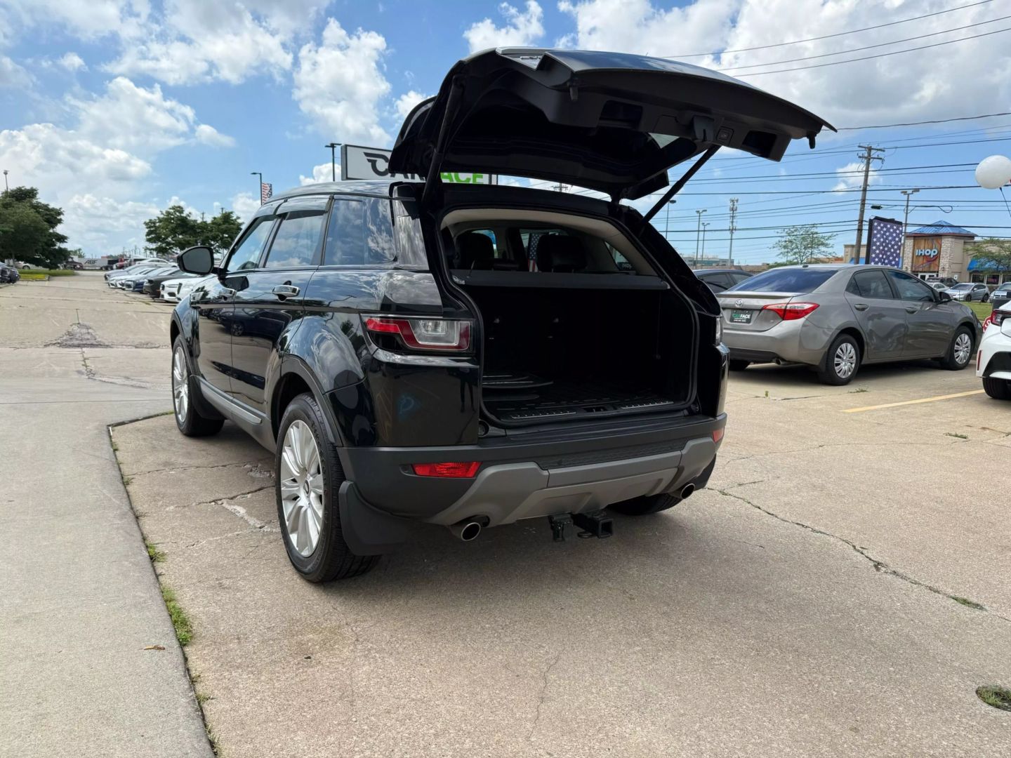 2016 Land Rover Range Rover Evoque - Image 13