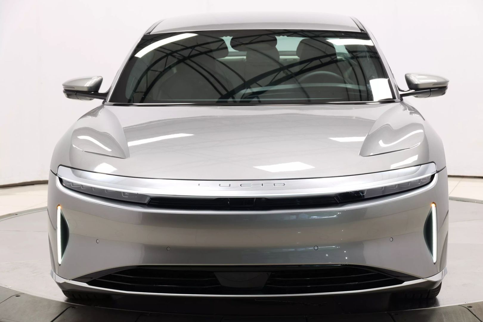 2025 Lucid Air - Image 108