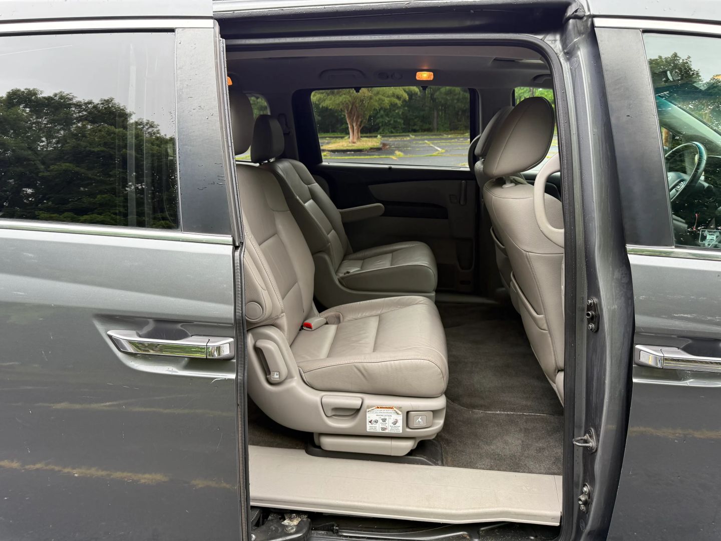 2011 Honda Odyssey - Image 12