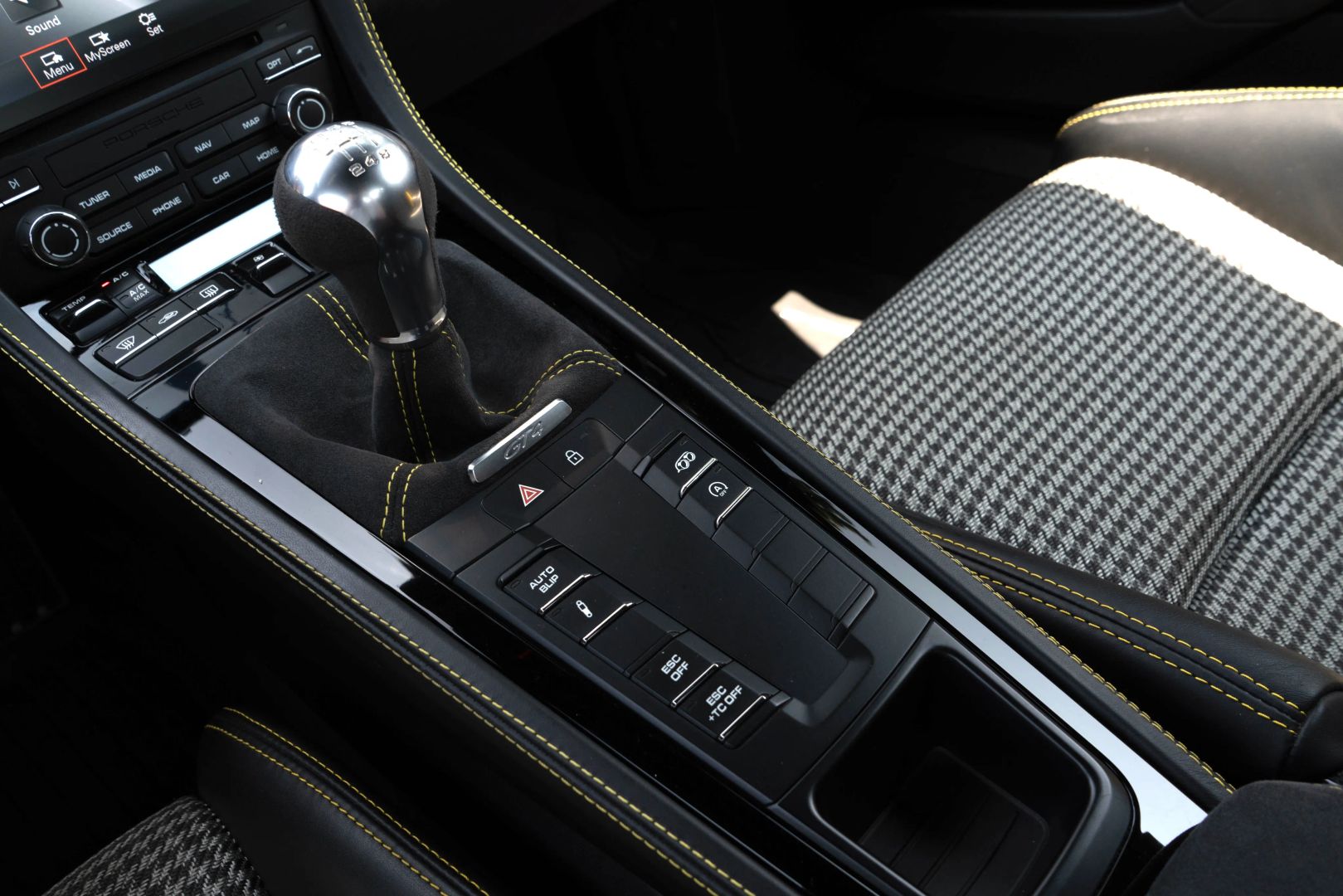 2020 Porsche 718 Cayman - Image 49
