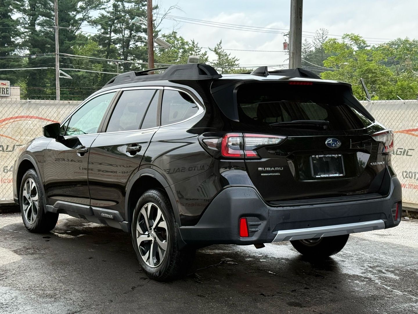 2020 Subaru Outback - Image 9