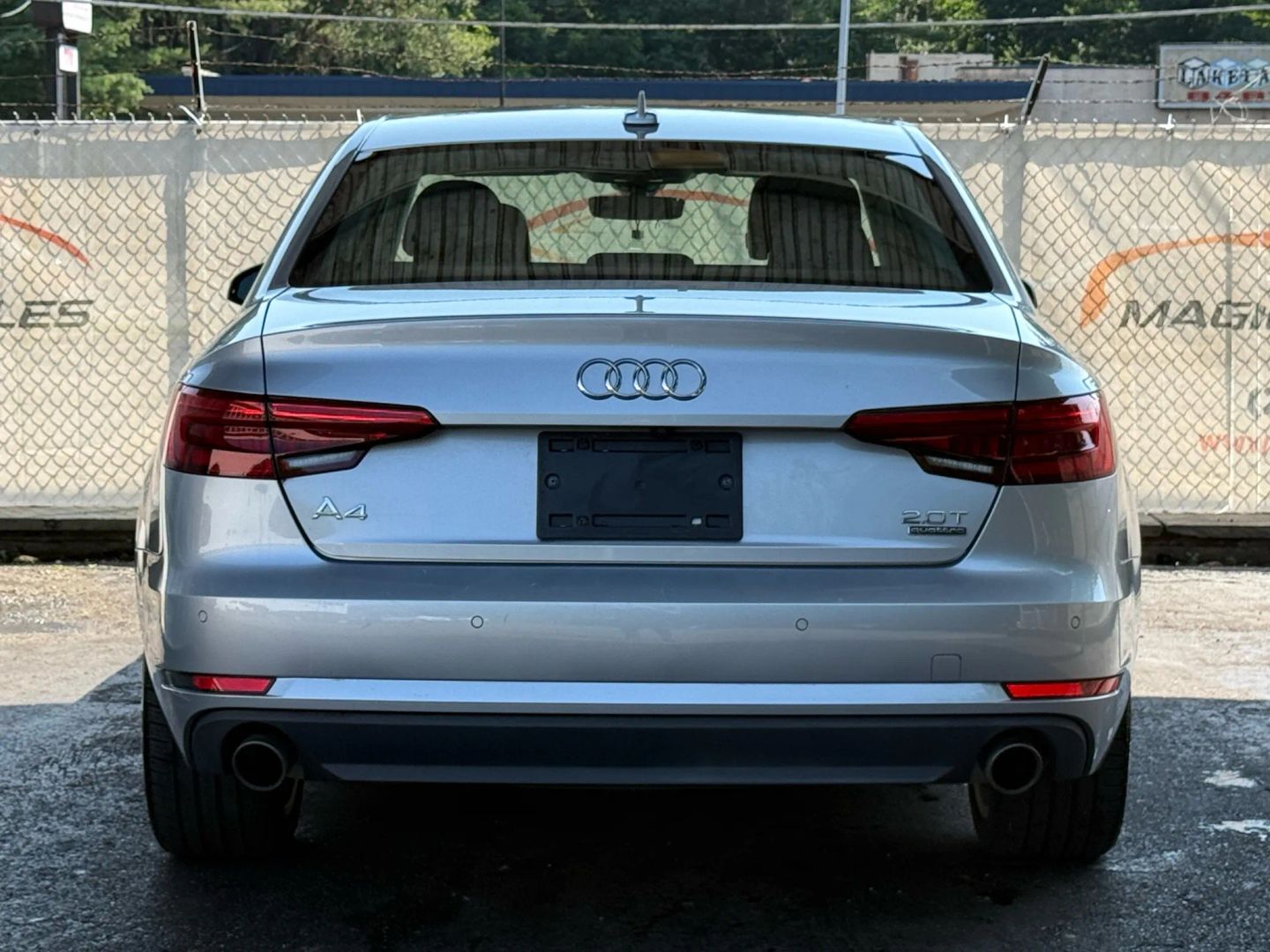 2017 Audi A4 - Image 10