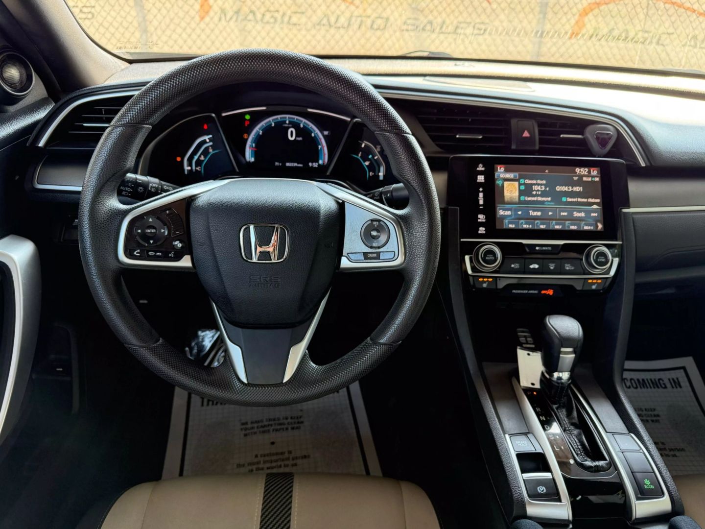 2017 Honda Civic - Image 28