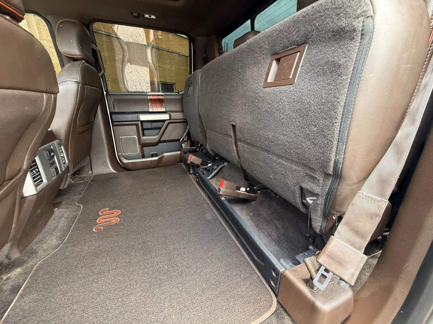 2015 Ford F150 Supercrew Cab - Image 13