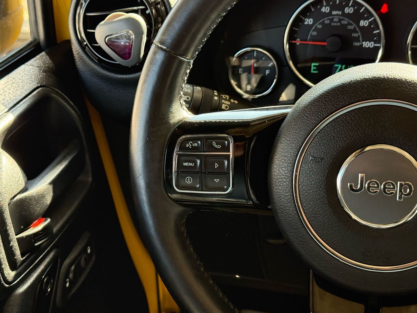 2015 Jeep Wrangler - Image 33