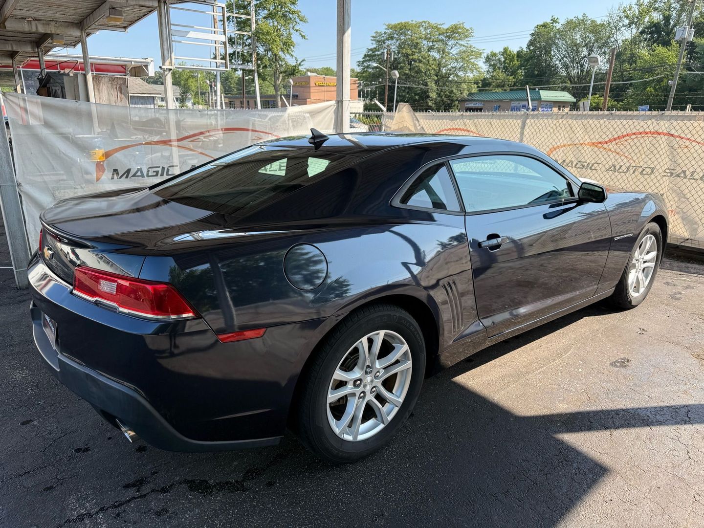 2014 Chevrolet Camaro - Image 13