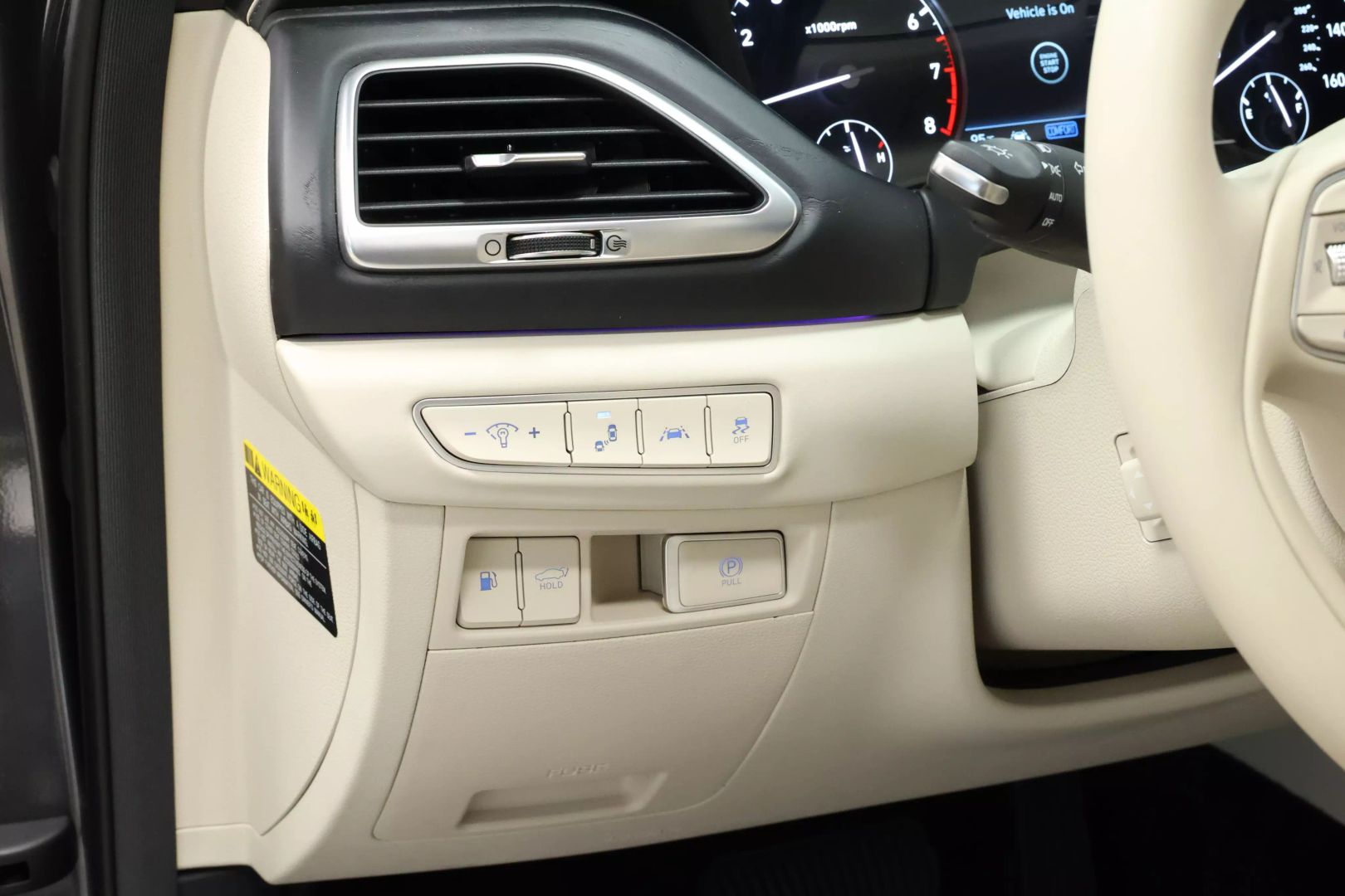 2020 Genesis G90 - Image 22