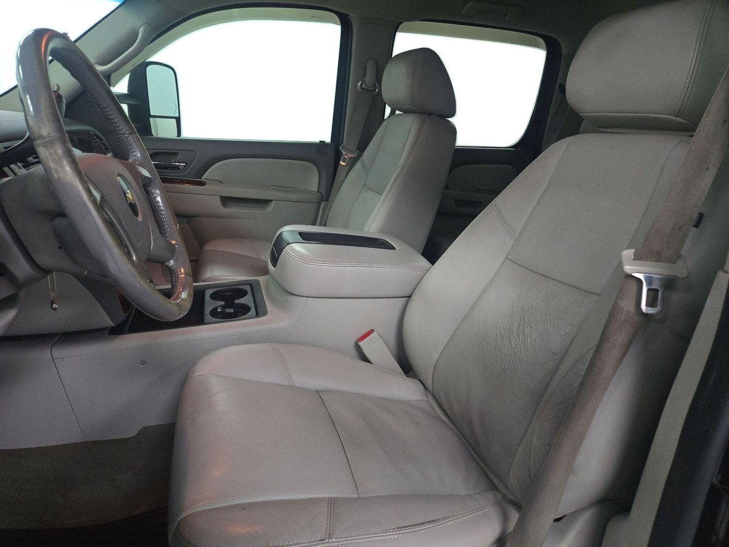 2012 Chevrolet Silverado 3500 Hd Crew Cab - Image 18