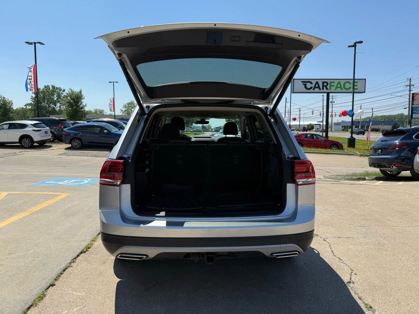 2019 Volkswagen Atlas - Image 13