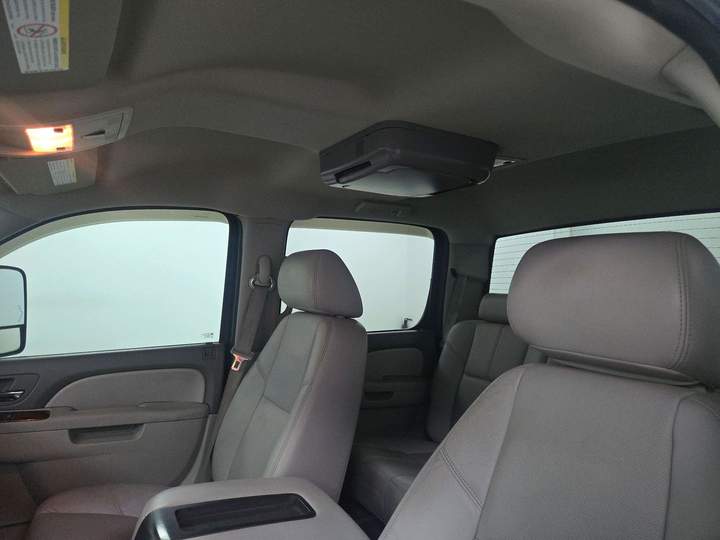 2012 Chevrolet Silverado 3500 Hd Crew Cab - Image 20