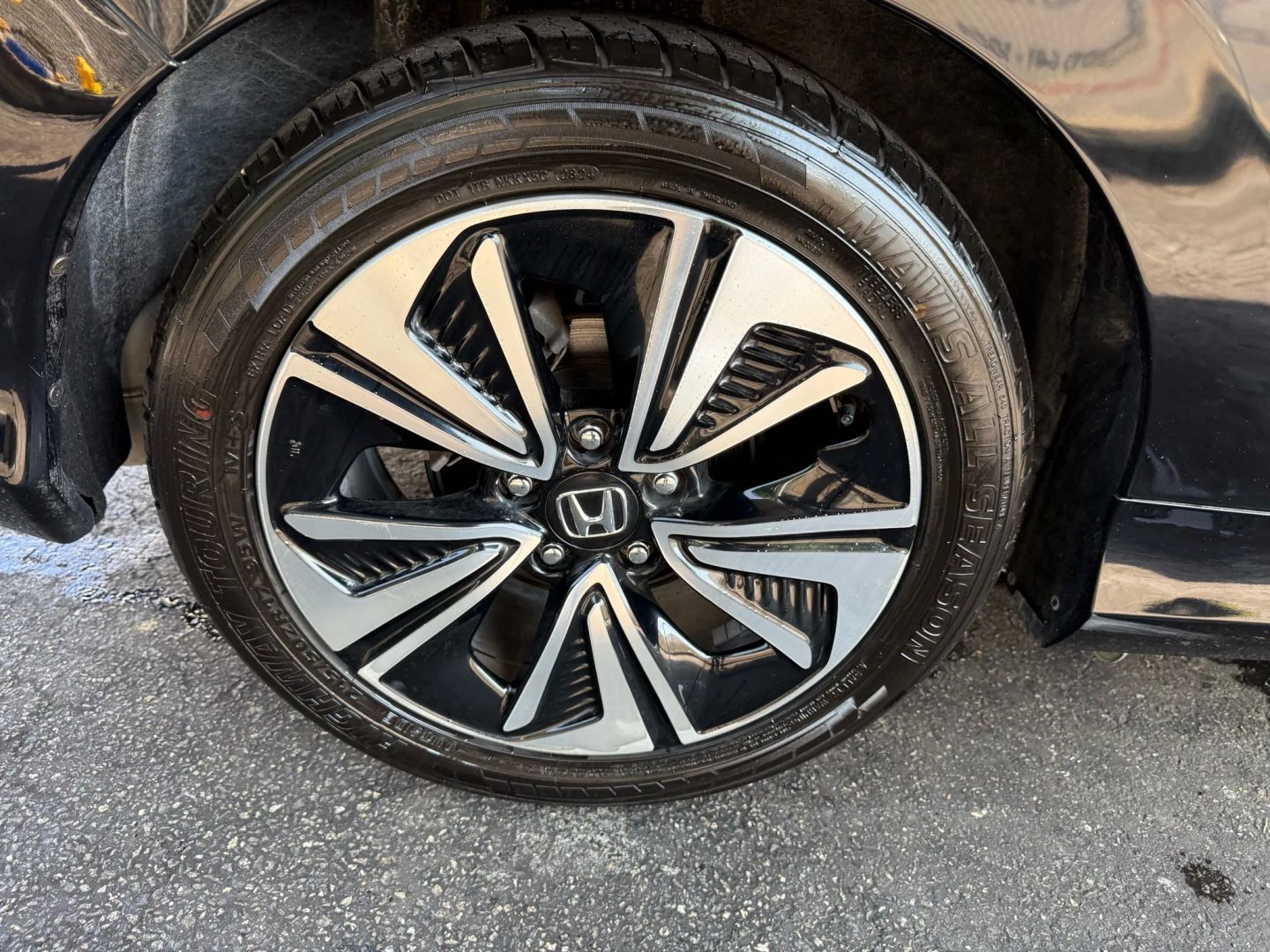 2017 Honda Civic - Image 44