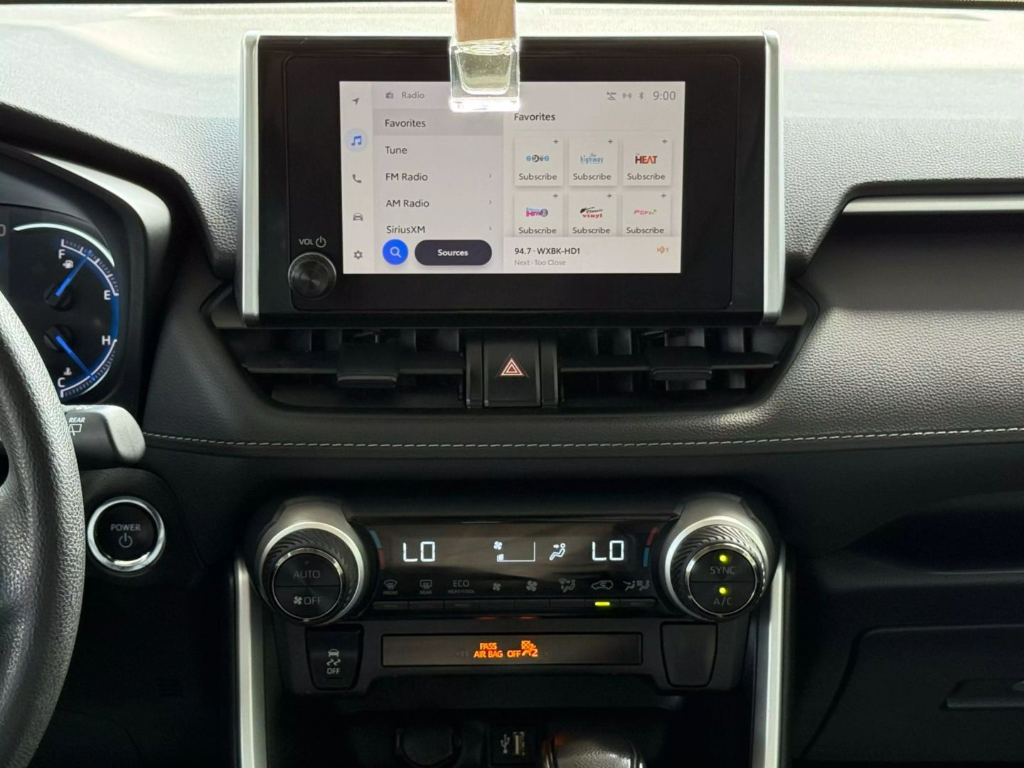 2023 Toyota Rav4 Hybrid - Image 28